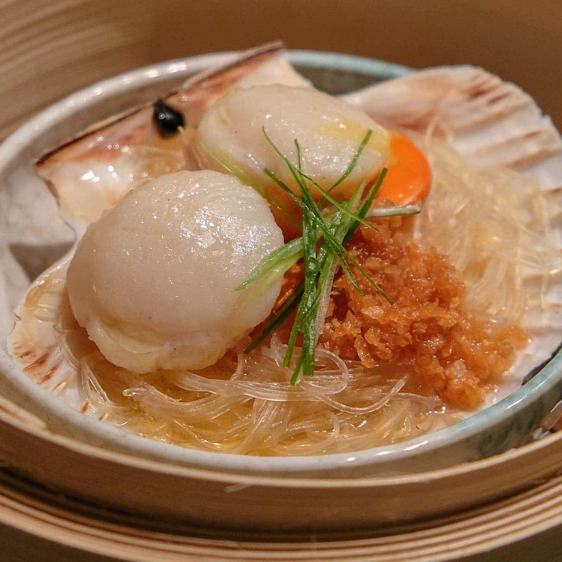 Steamed Scallops with Glass Noodles and Fried Garlic Recipe