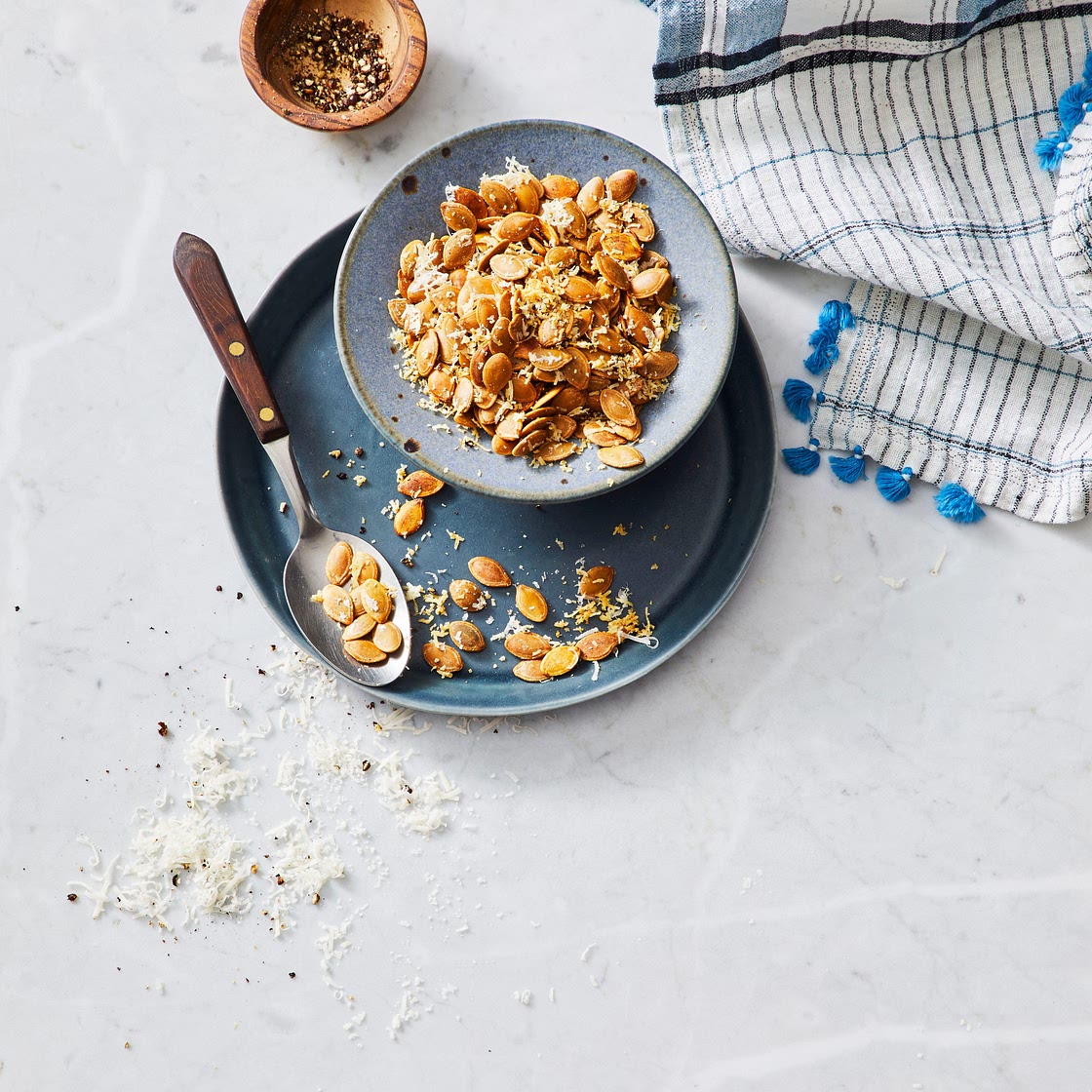 How to Roast Pumpkin Seeds the Right Way