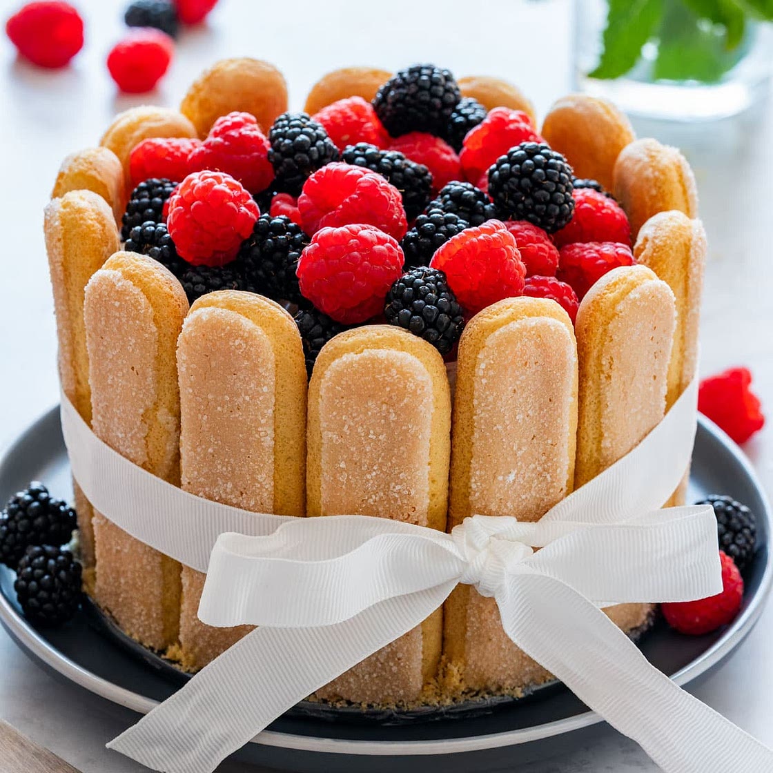 Berry Charlotte Cake Recipe