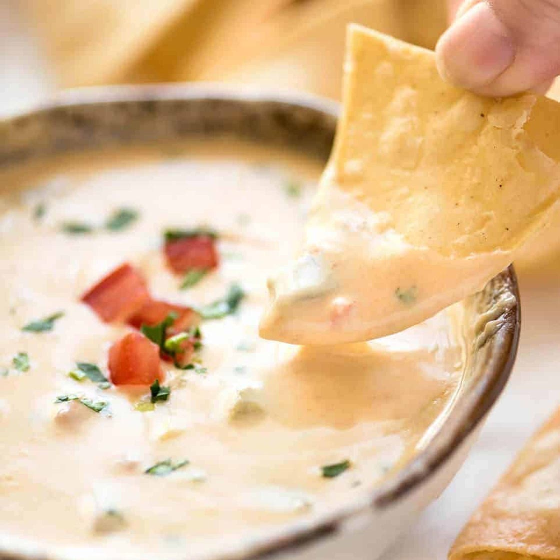 Queso Dip (Mexican Cheese Dip)