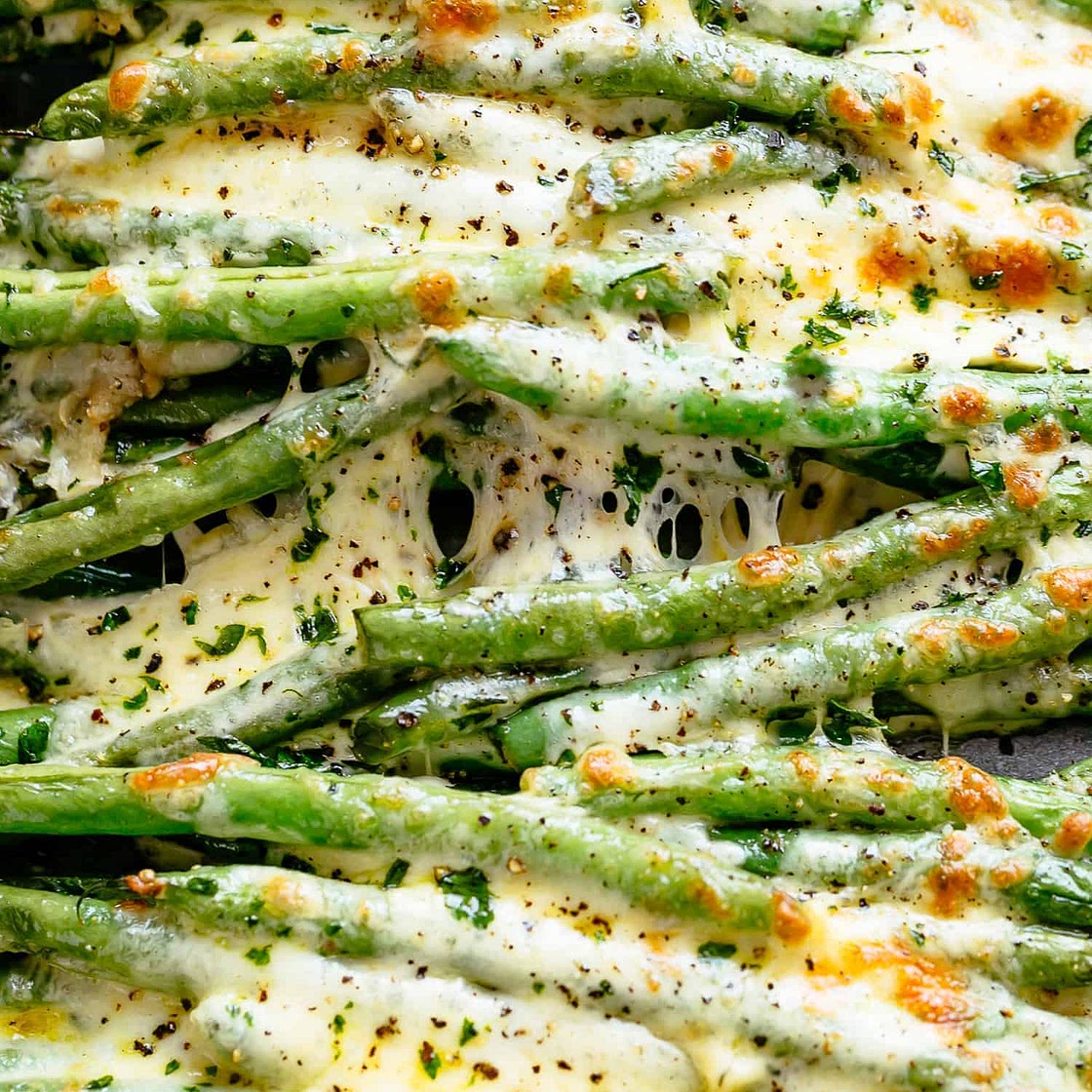 Cheesy Garlic Green Beans