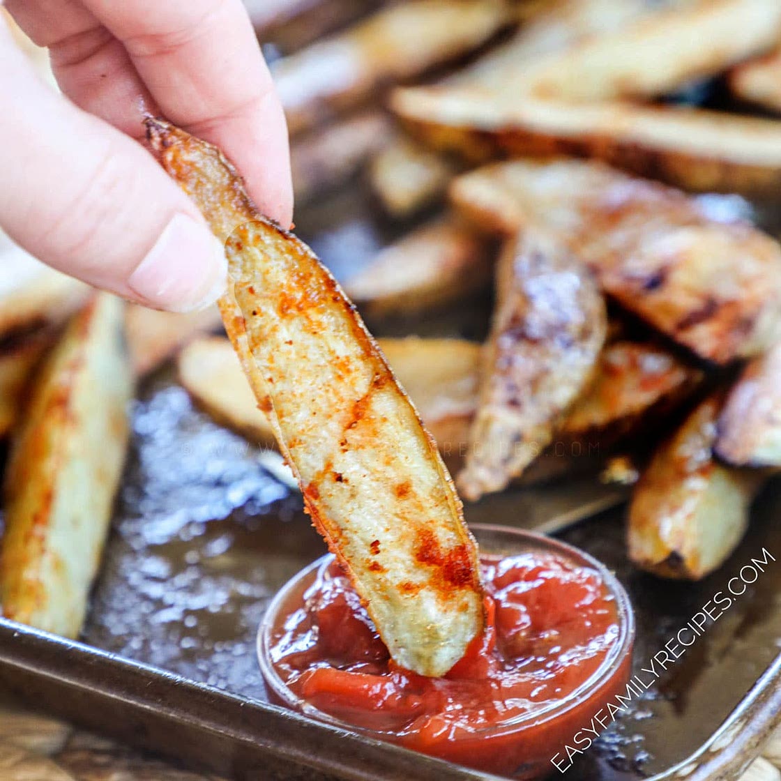 Seasoned Potato Wedges