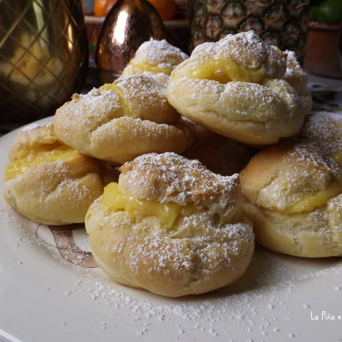 Pineapple Cream Puffs(Profiteroles)