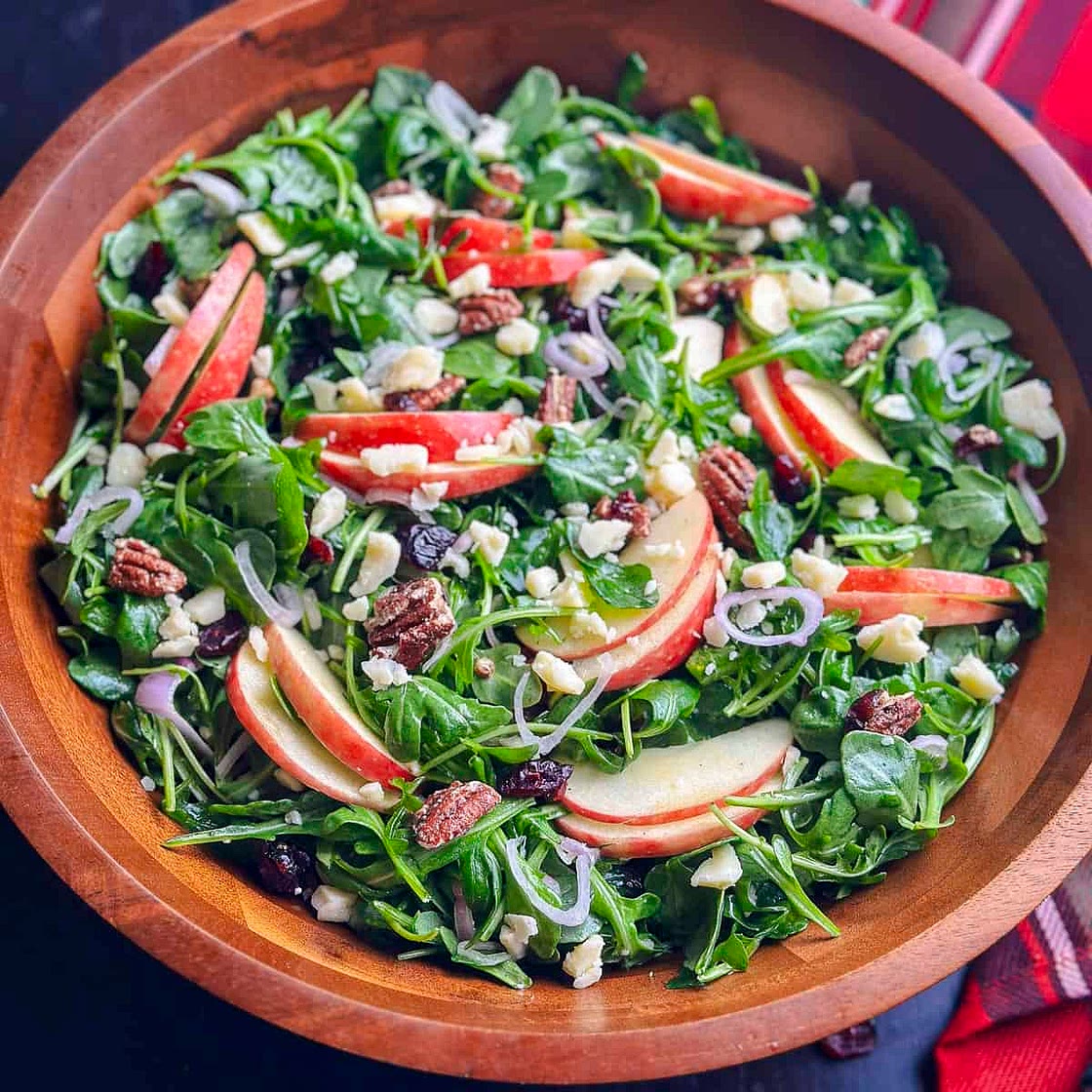 Arugula Apple Salad with Cheddar and Pecans