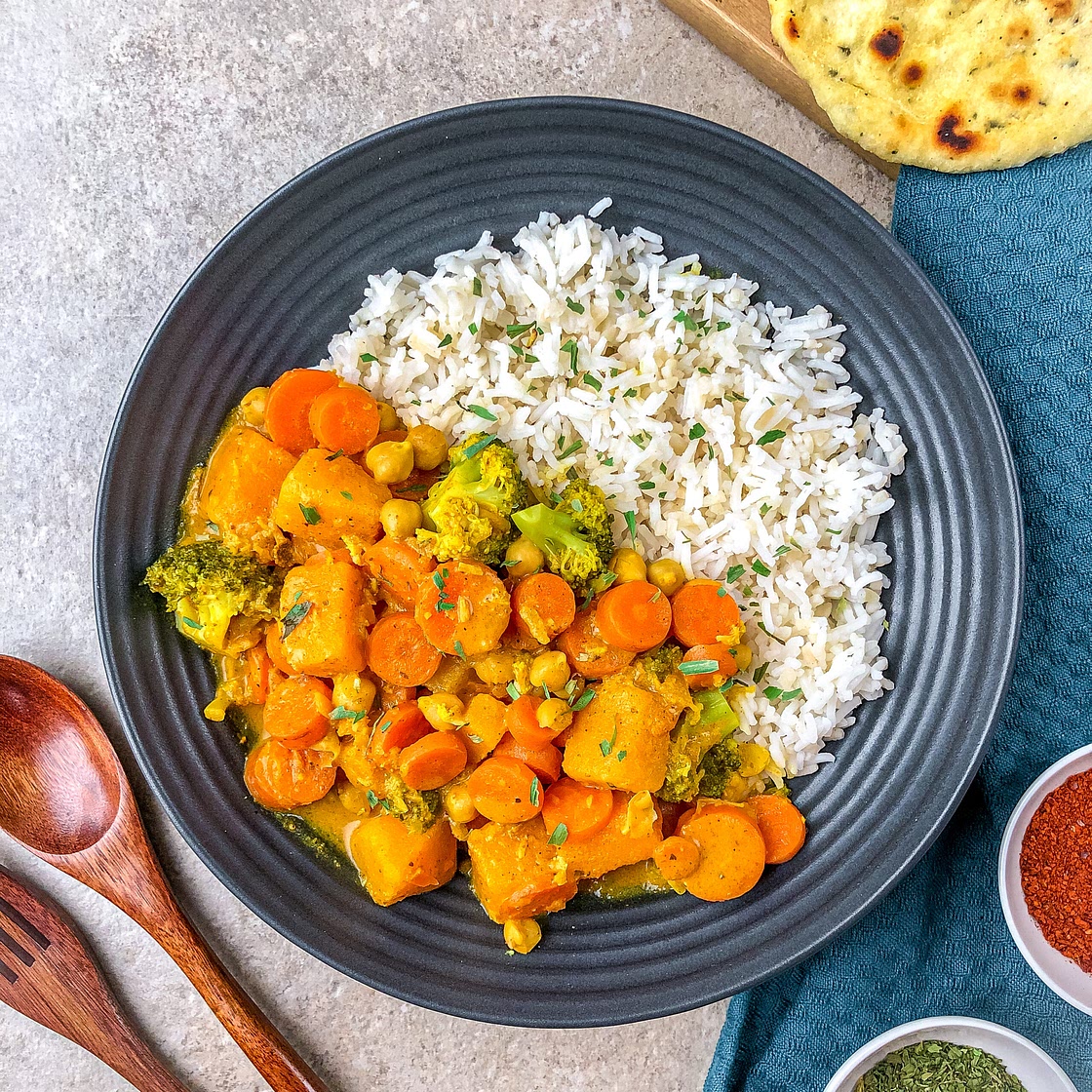 Korma with Vegan Naan