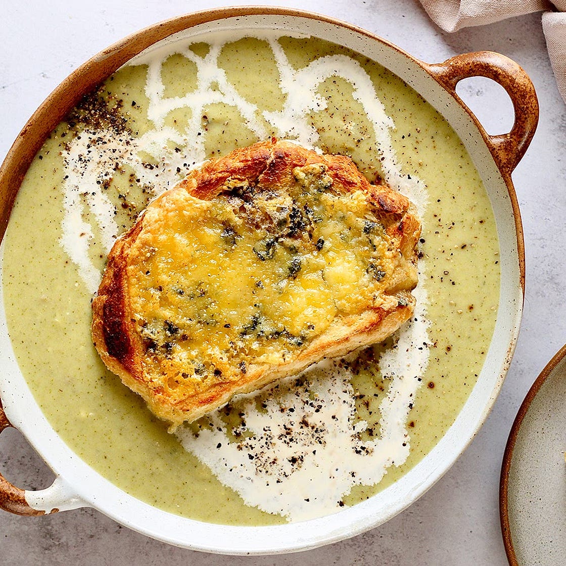 Broccoli & Stilton soup