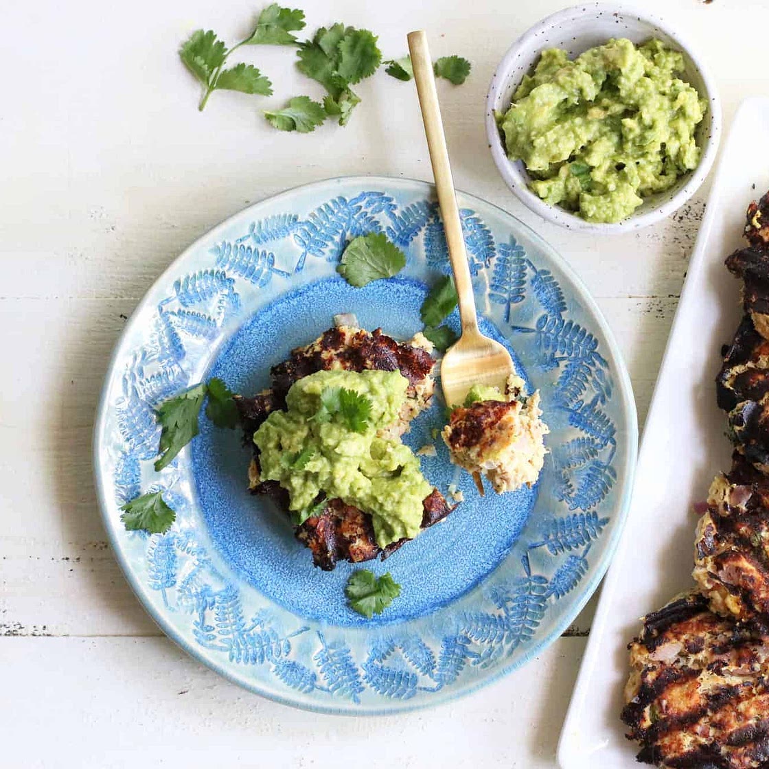 Cilantro + Lime Grilled Salmon Burgers