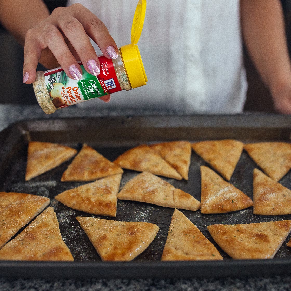 EASY HOMEMADE PITA CHIPS