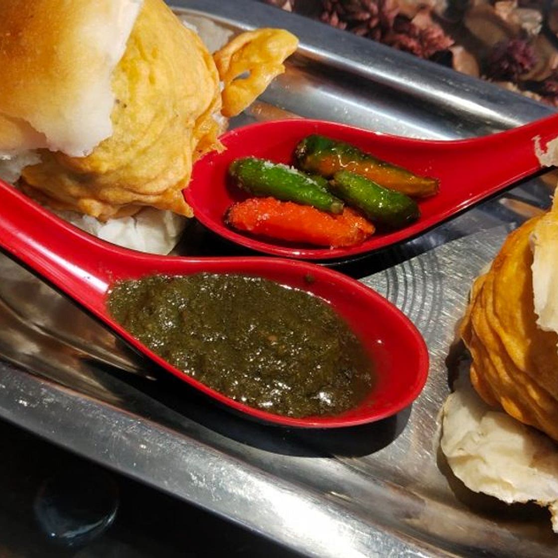 वडा पाव (vada pav recipe in Hindi)