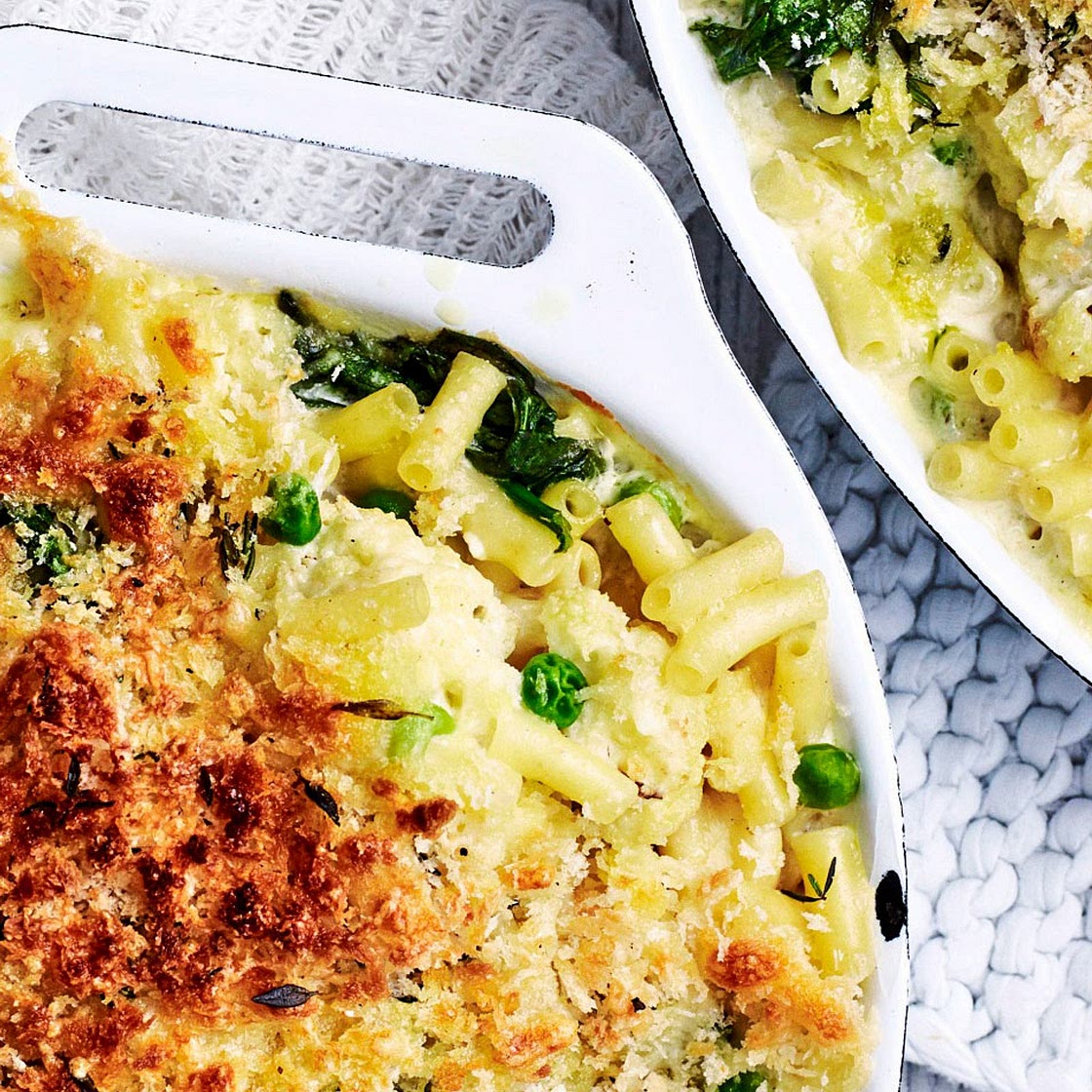 Mac and Cheese mit Blumenkohl und Spinat