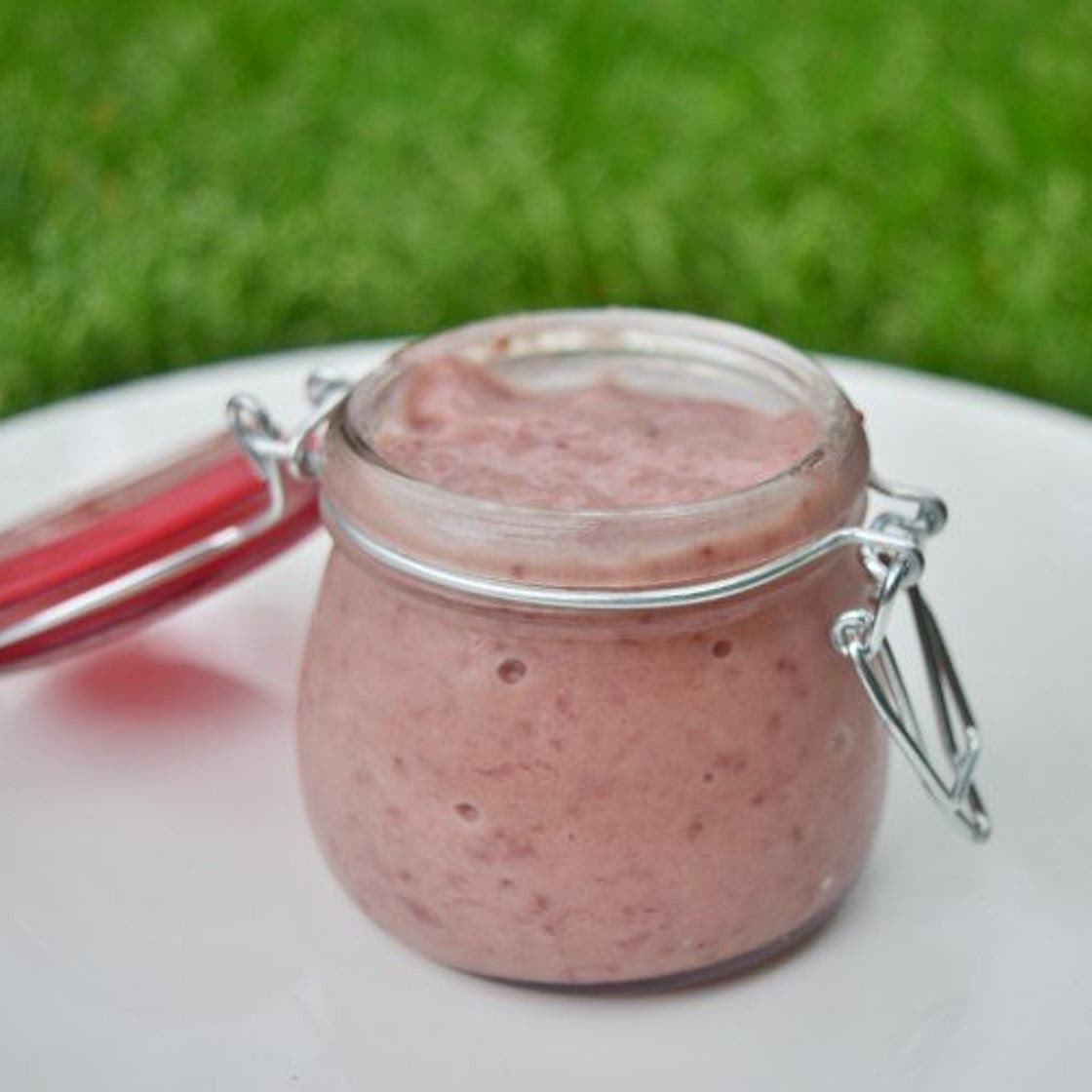 Homemade Strawberry Curd