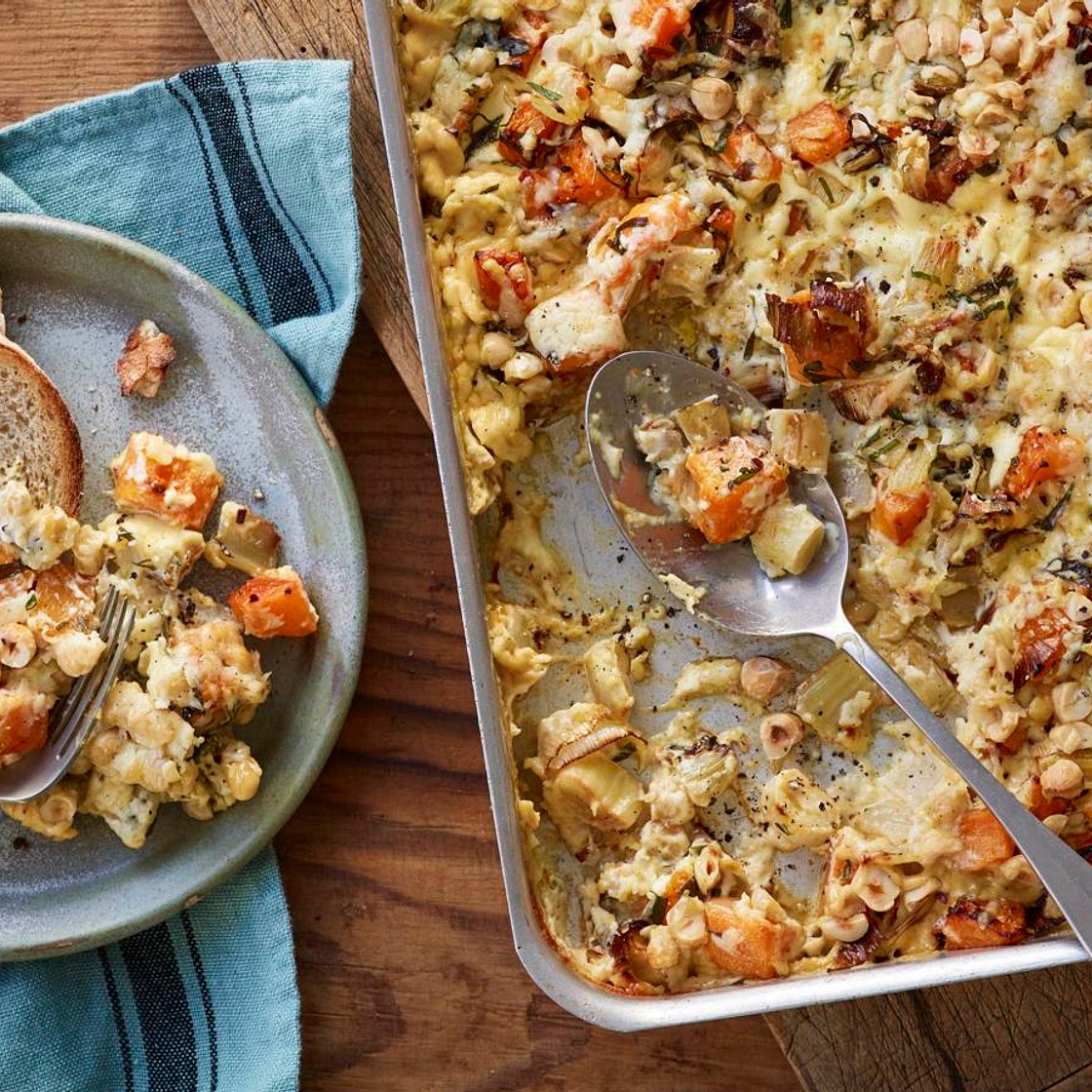 Fennel, leek and squash gratin with tarragon and hazelnuts