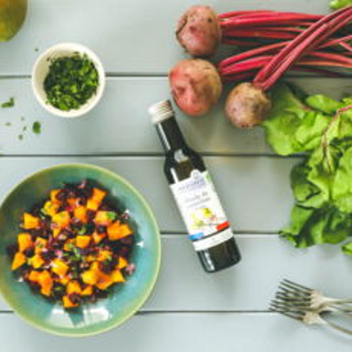 Salade de betterave, mangue et menthe