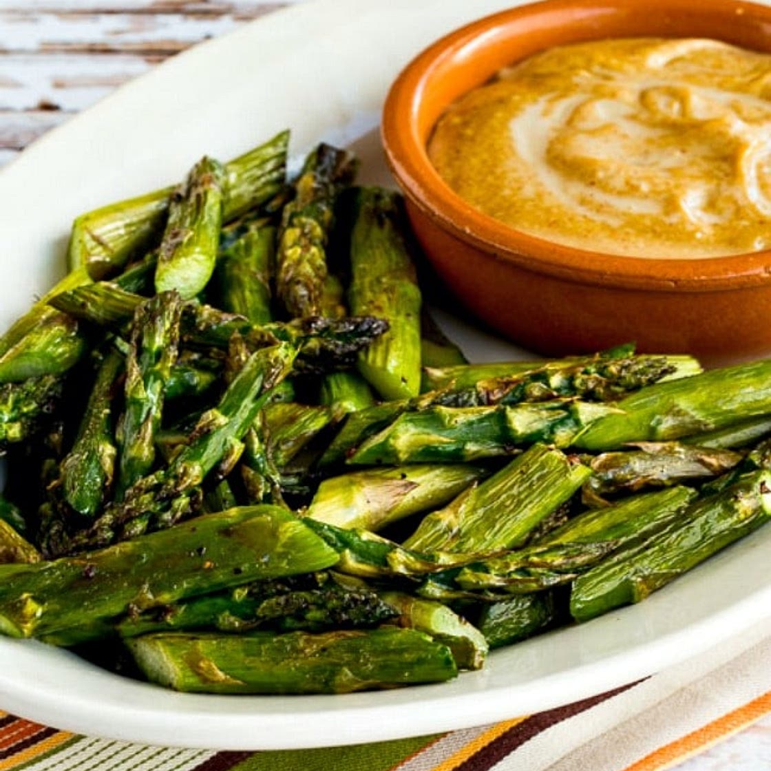 Asparagus with Dipping Sauce