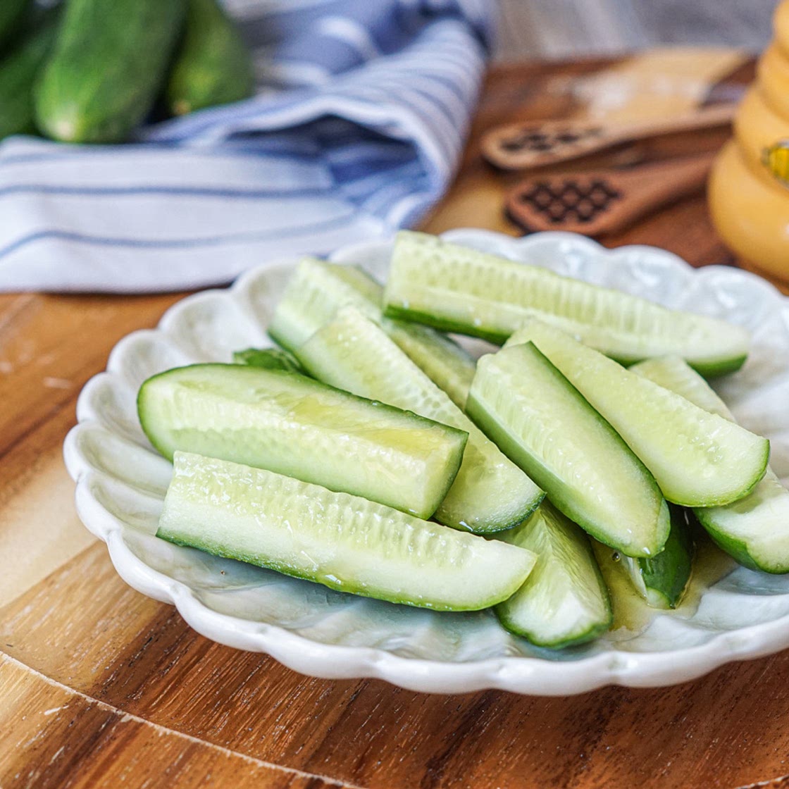 Agurkai su Medumi (Lithuanian Cucumbers with Honey)
