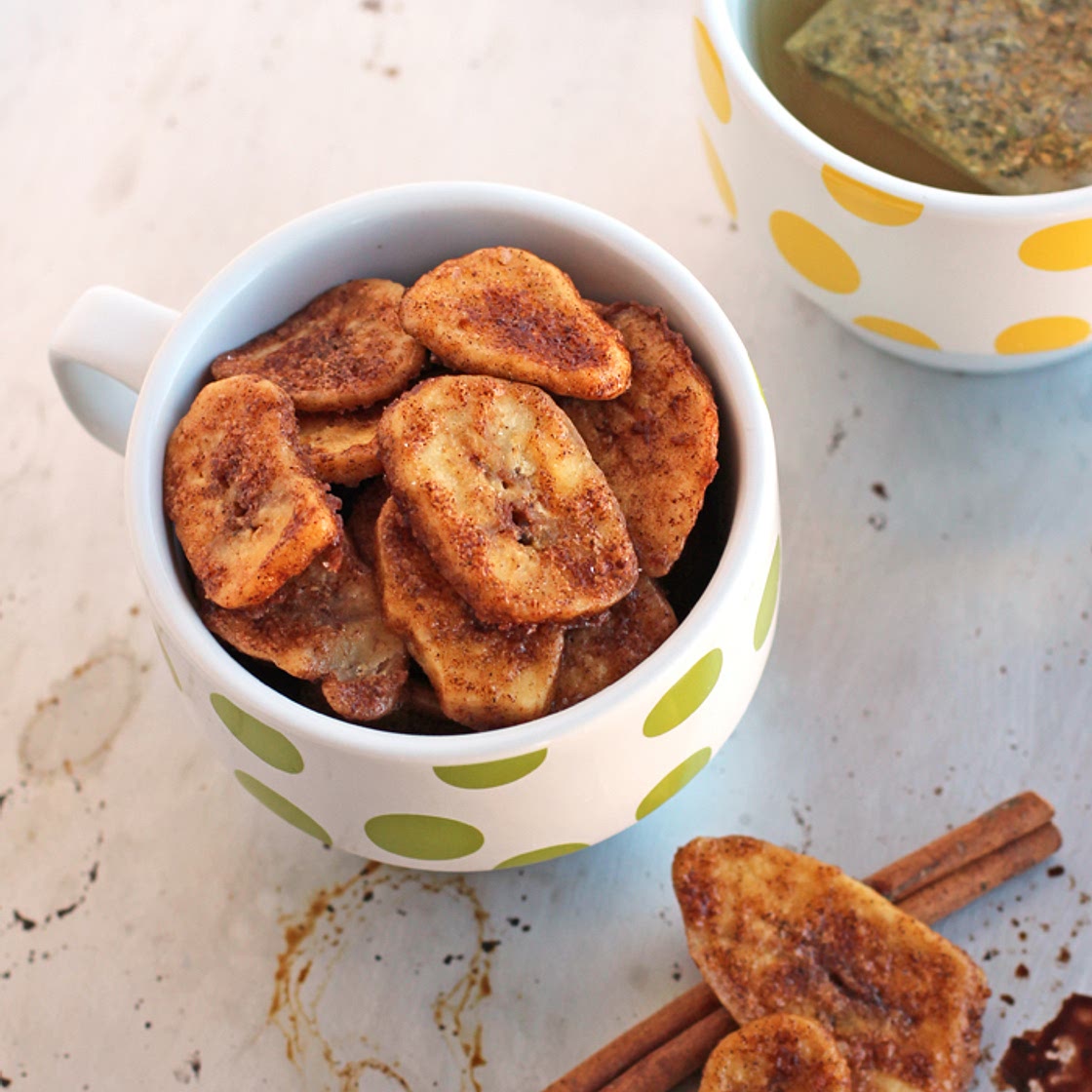 Crunchy Cinnamon Baked Banana Chips