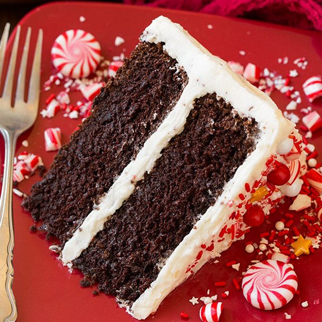 Peppermint Chocolate Cake with Peppermint Buttercream Frosting