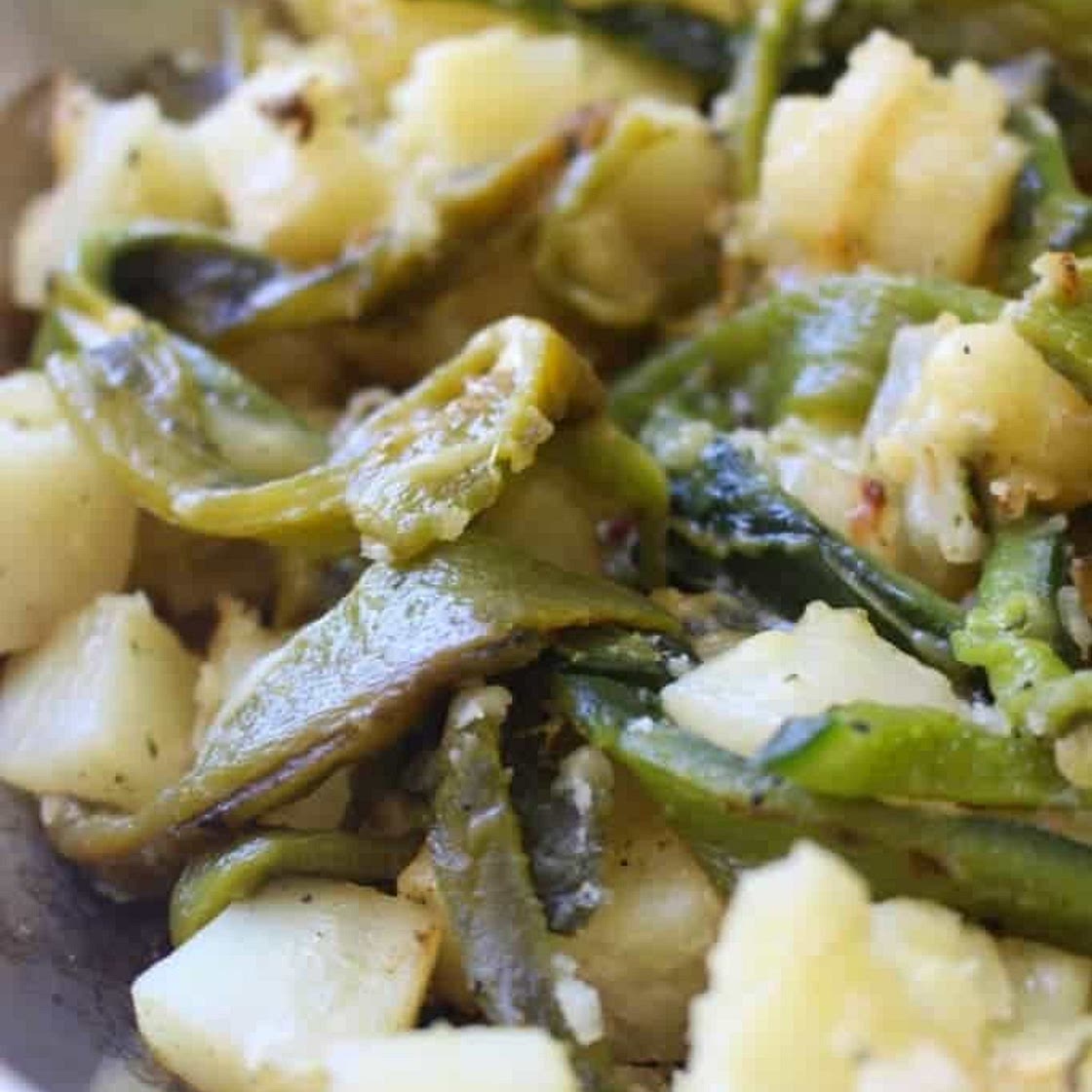 Papas con Rajas