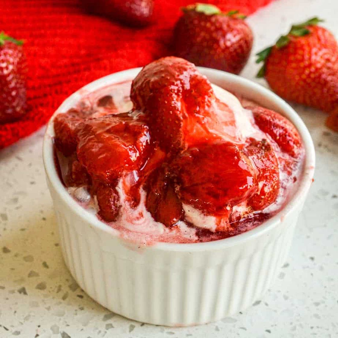 Strawberry Sauce Recipe