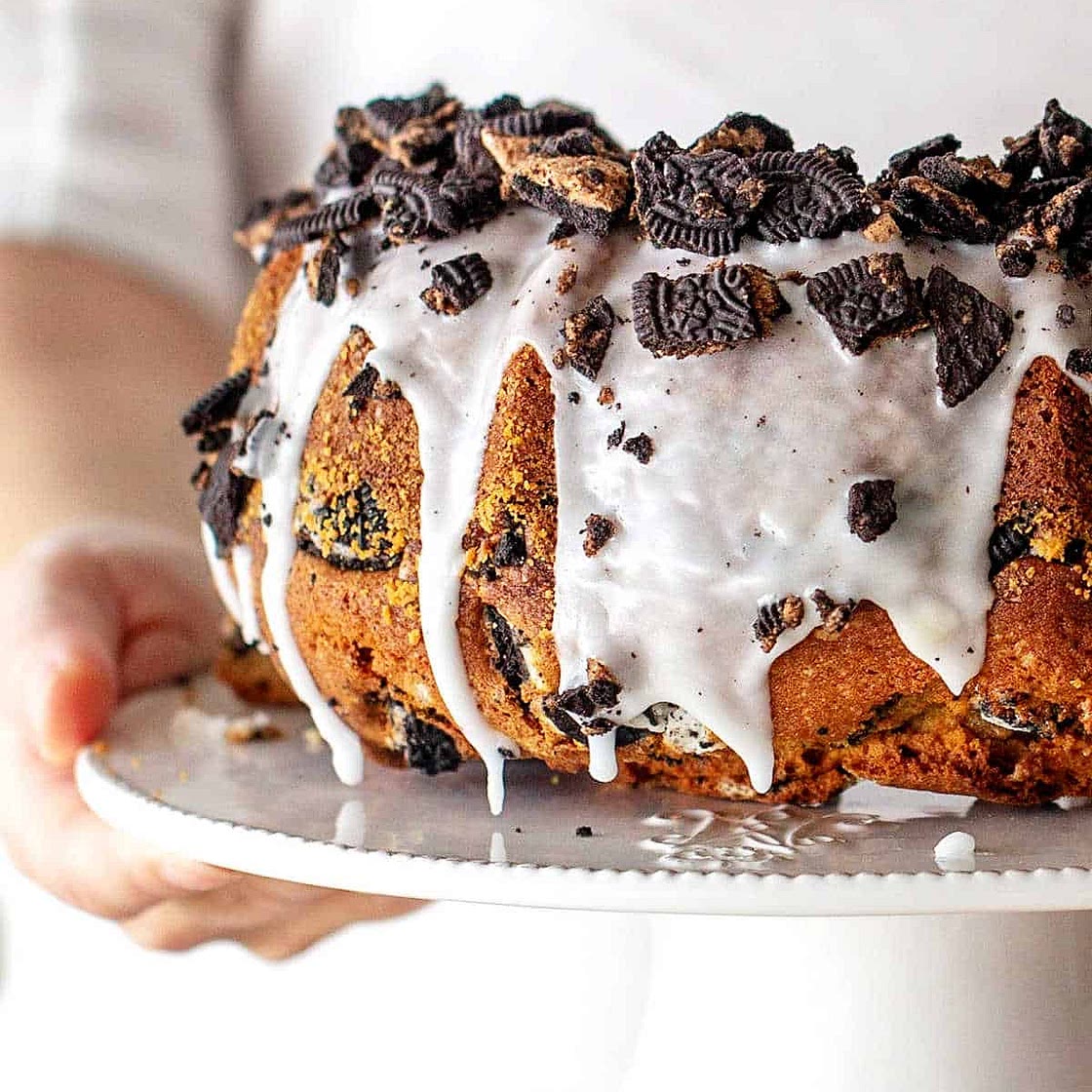 Oreo Bundt Cake Recipe (cookies and cream)