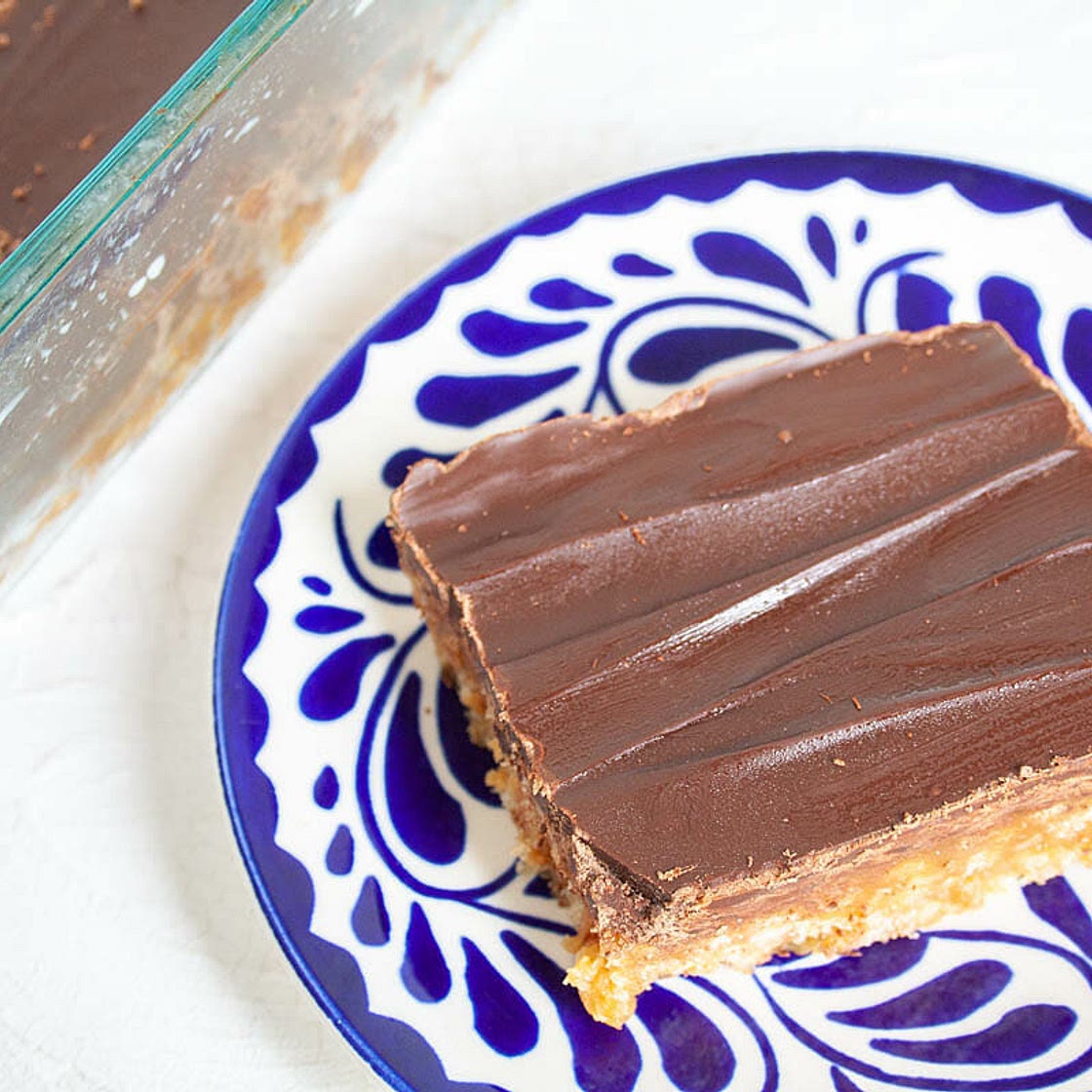 No-Bake Chocolate Peanut Butter Rice Crispy Bars