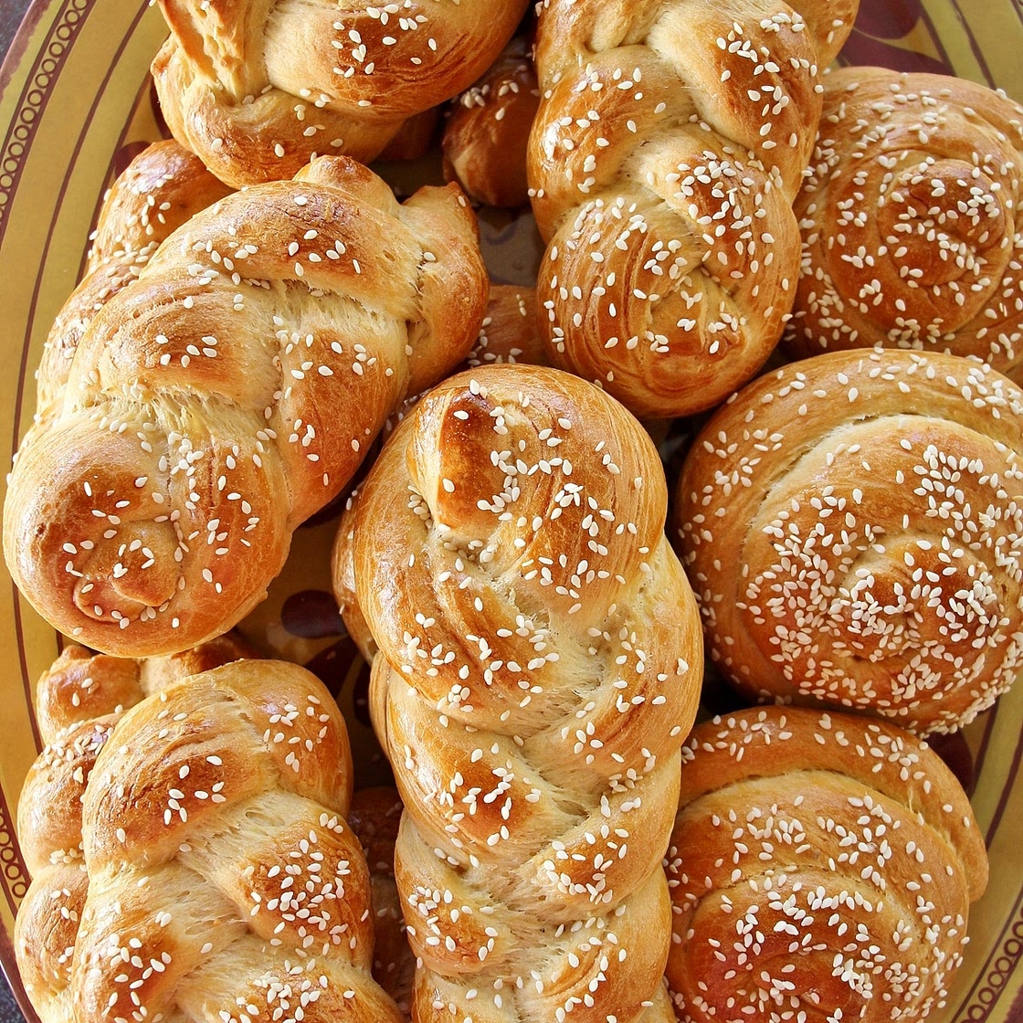 Chorek / Choreg (Armenian Sweet Bread)