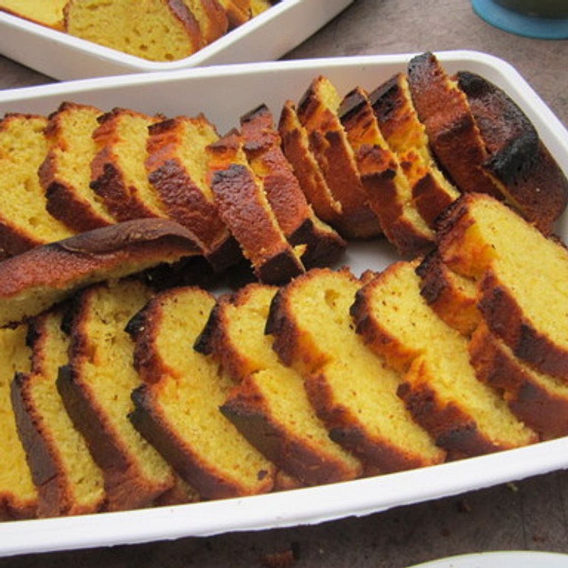 Gâteau au yaourt parfumé à l'orange