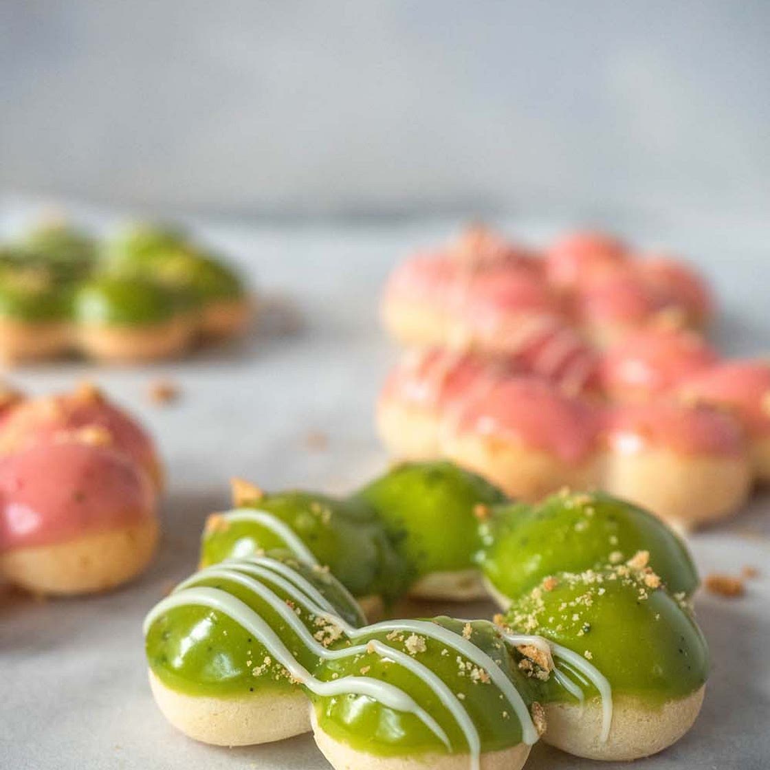 Baked Mochi Donuts with Strawberry and Matcha Glaze