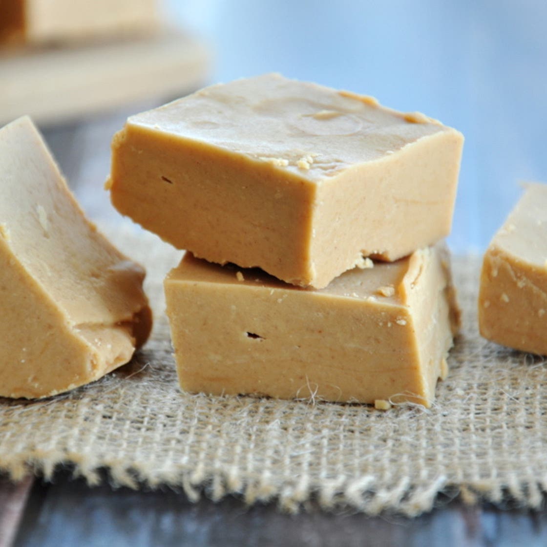 Super-Easy Microwave Peanut Butter Fudge