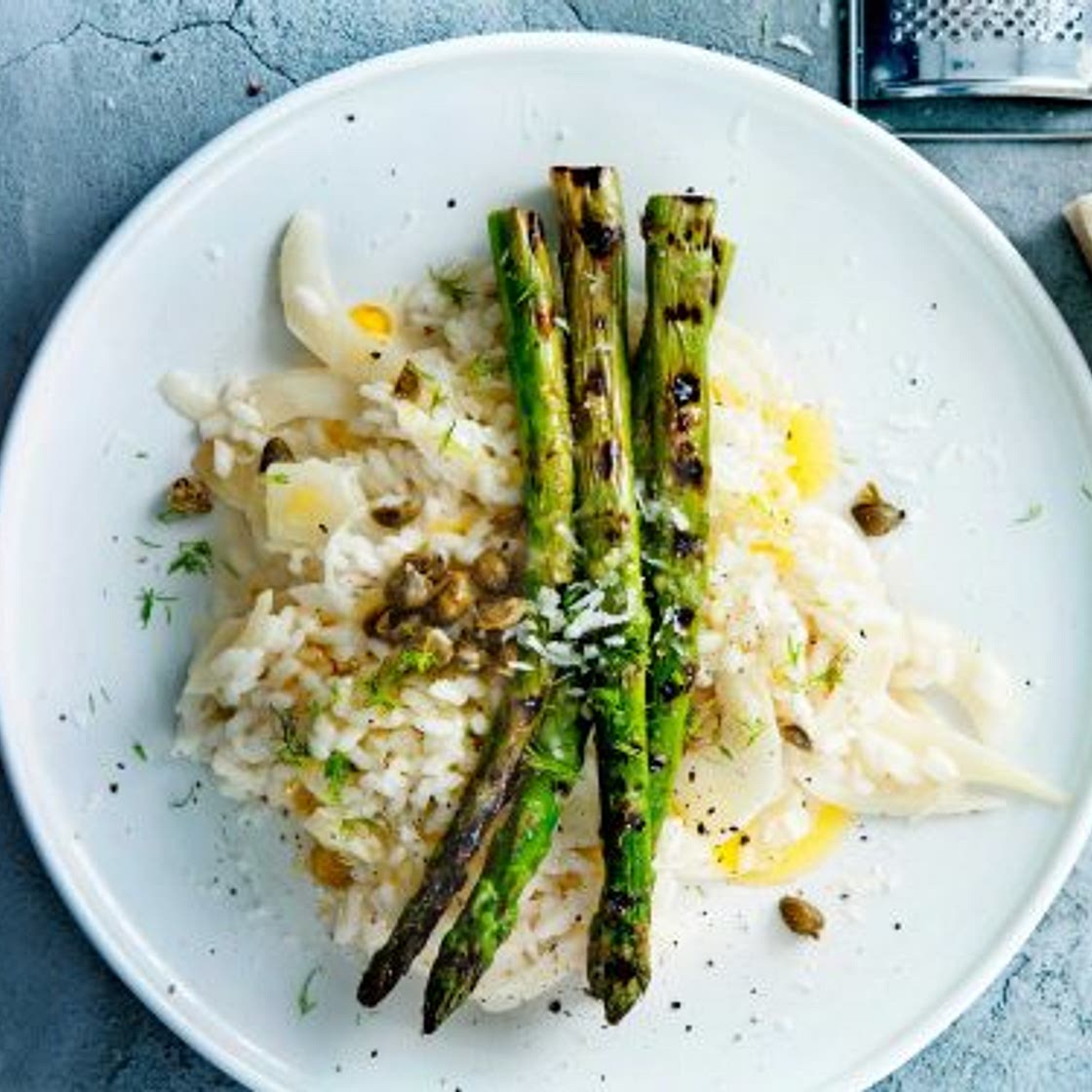 risotto met venkel en gegrilde asperges