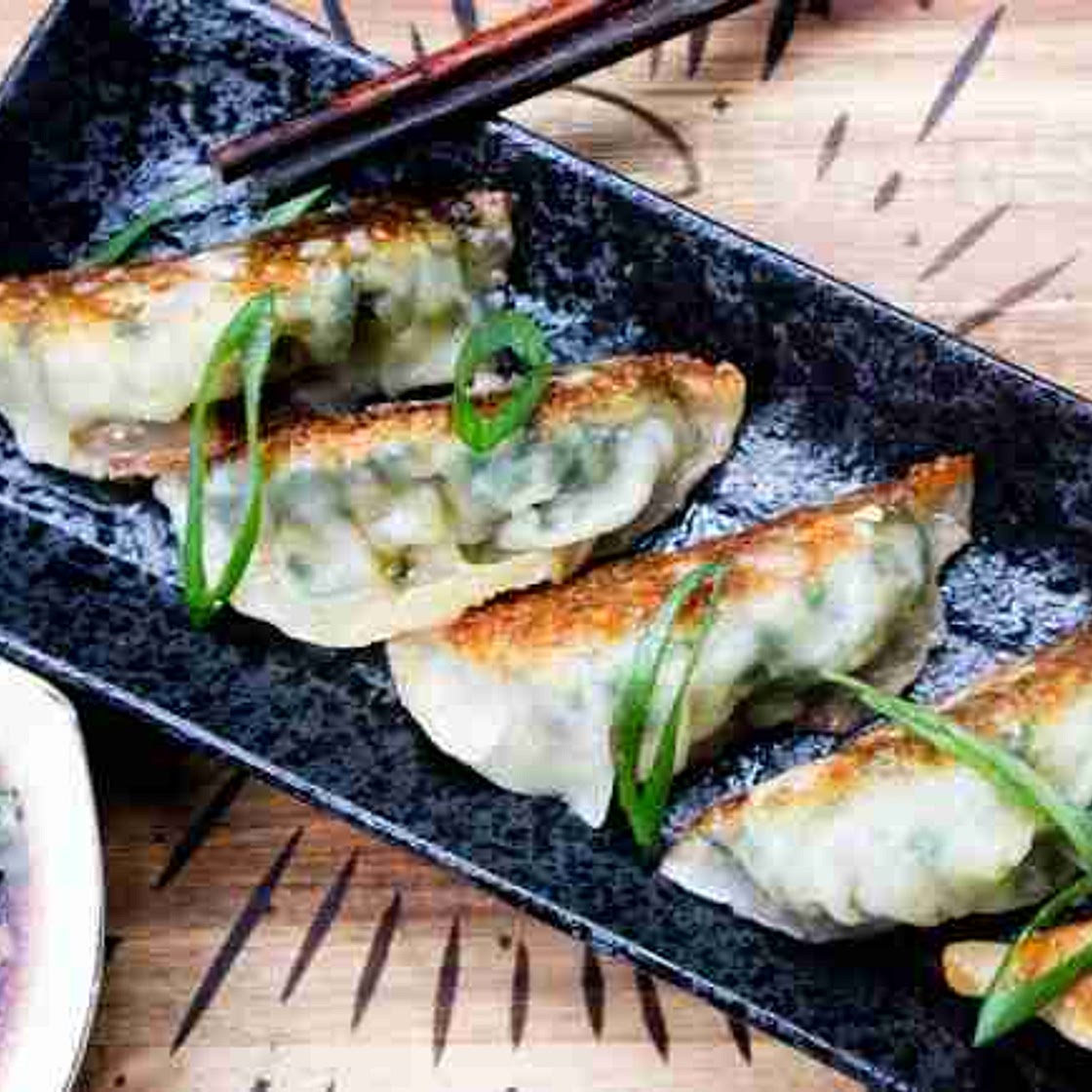 Vegan Dumplings (Vegan Goyza/ Potstickers)