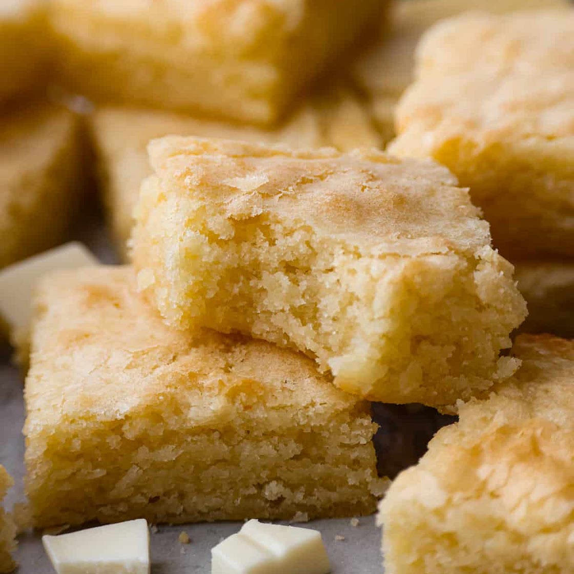 White Chocolate Brownies (Soft and Fudgy!)