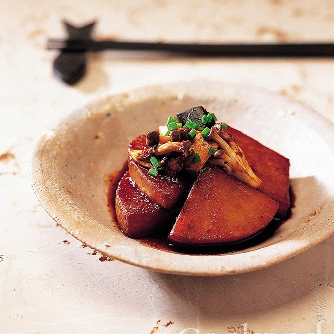 매운 무 버섯 조림 만드는 법