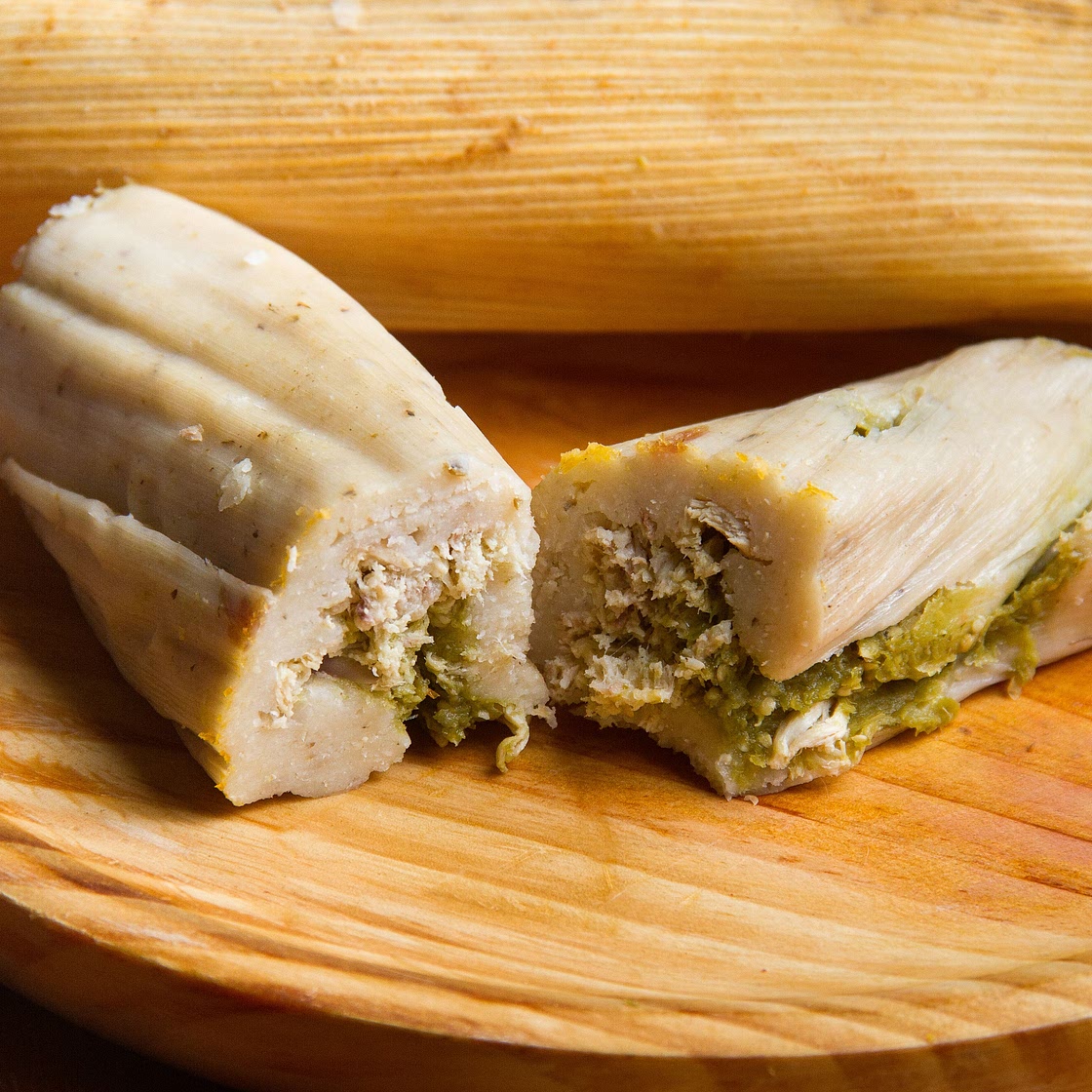 Green Chile Chicken Tamales (Tamales con Salsa Verde y Pollo)