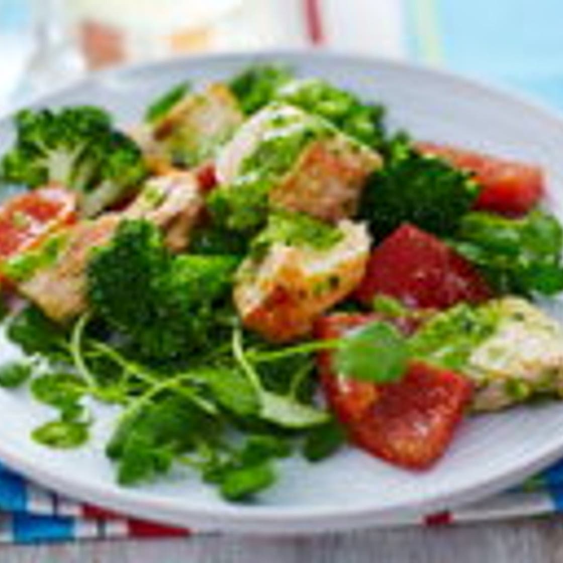 Broccoli and salmon salad