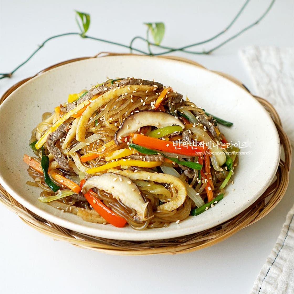 소고기 잡채 황금레시피 간단 잡채 당면 삶기 잡채만드는법