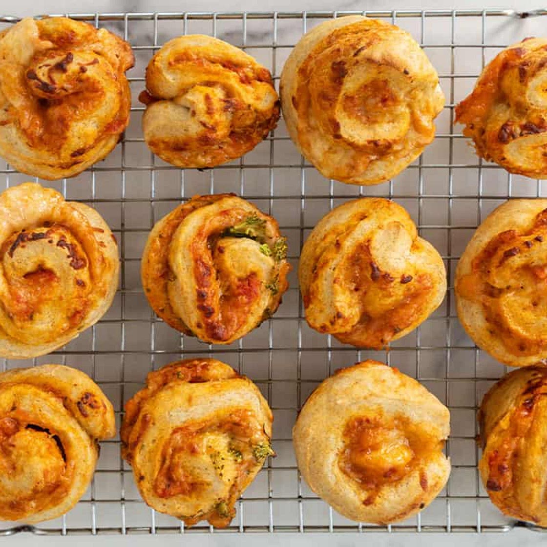 Favorite Pizza Rolls (with Veggies)