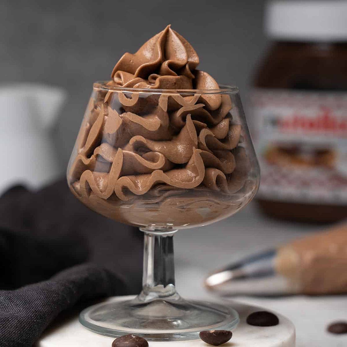 Nutella Frosting (VIDEO)