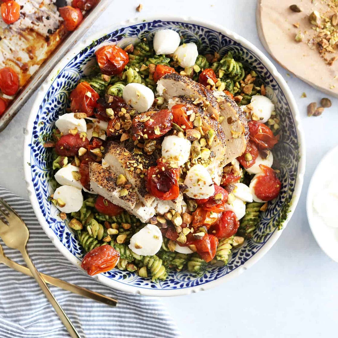 Kale Pesto Chicken + Chickpea Pasta