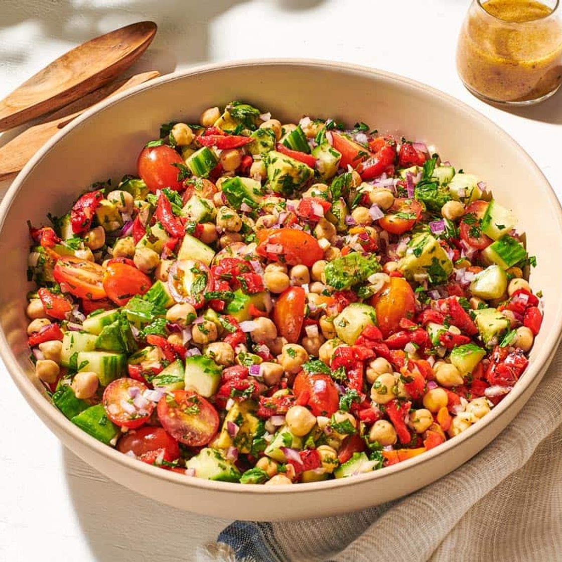 Mediterranean Chickpea Salad