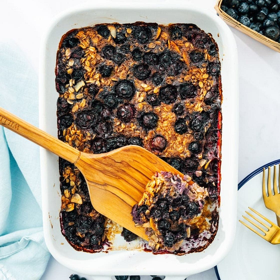 Easy Blueberry Baked Oatmeal