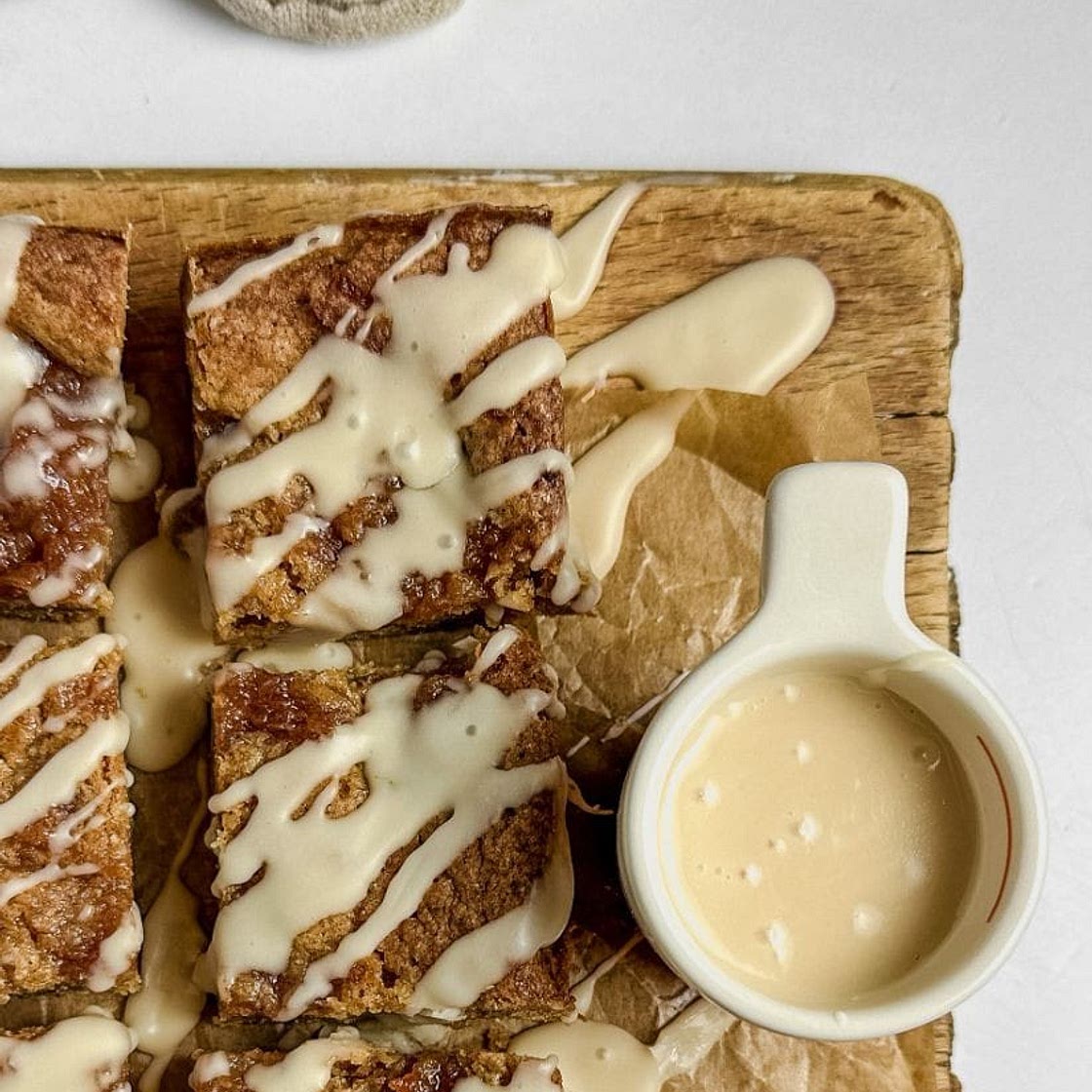 Apple Butter Bars with Maple Glaze!