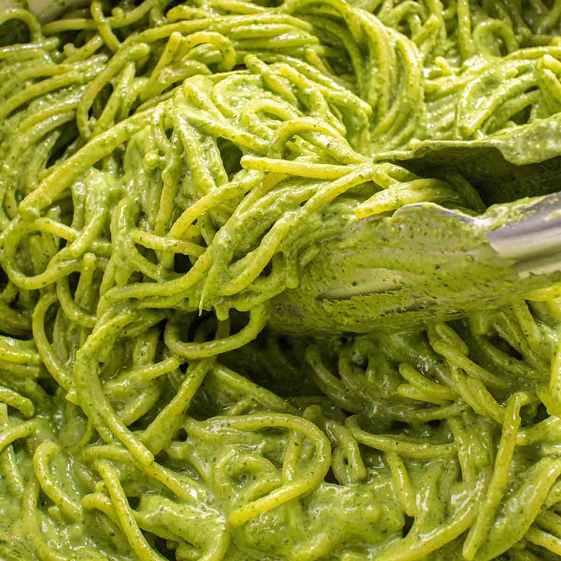 Pasta With Green Sauce