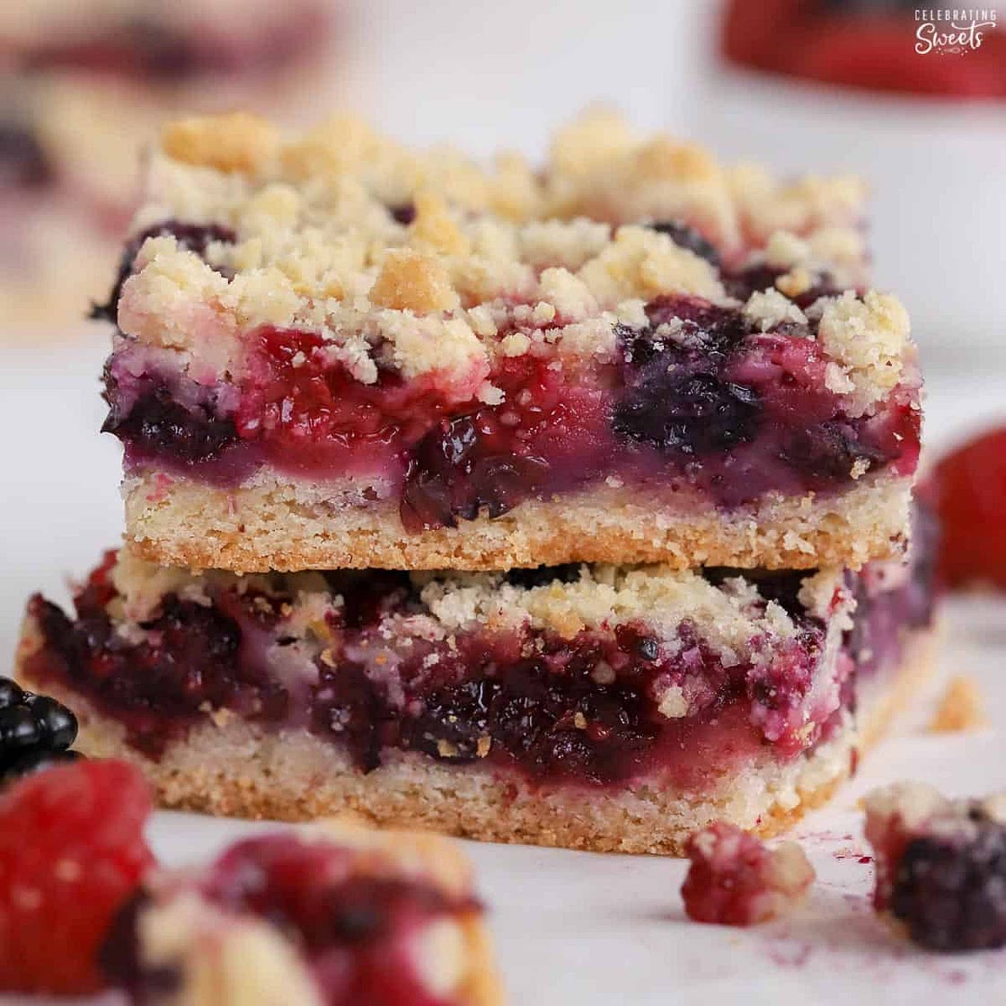 Mixed Berry Crumble Bars