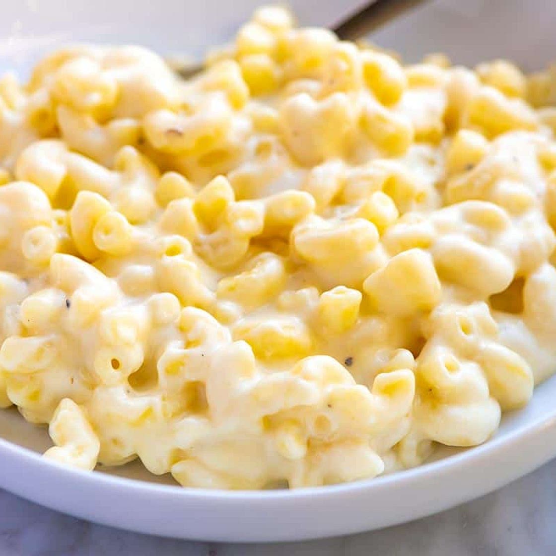 Easy Ultra Creamy Mac and Cheese