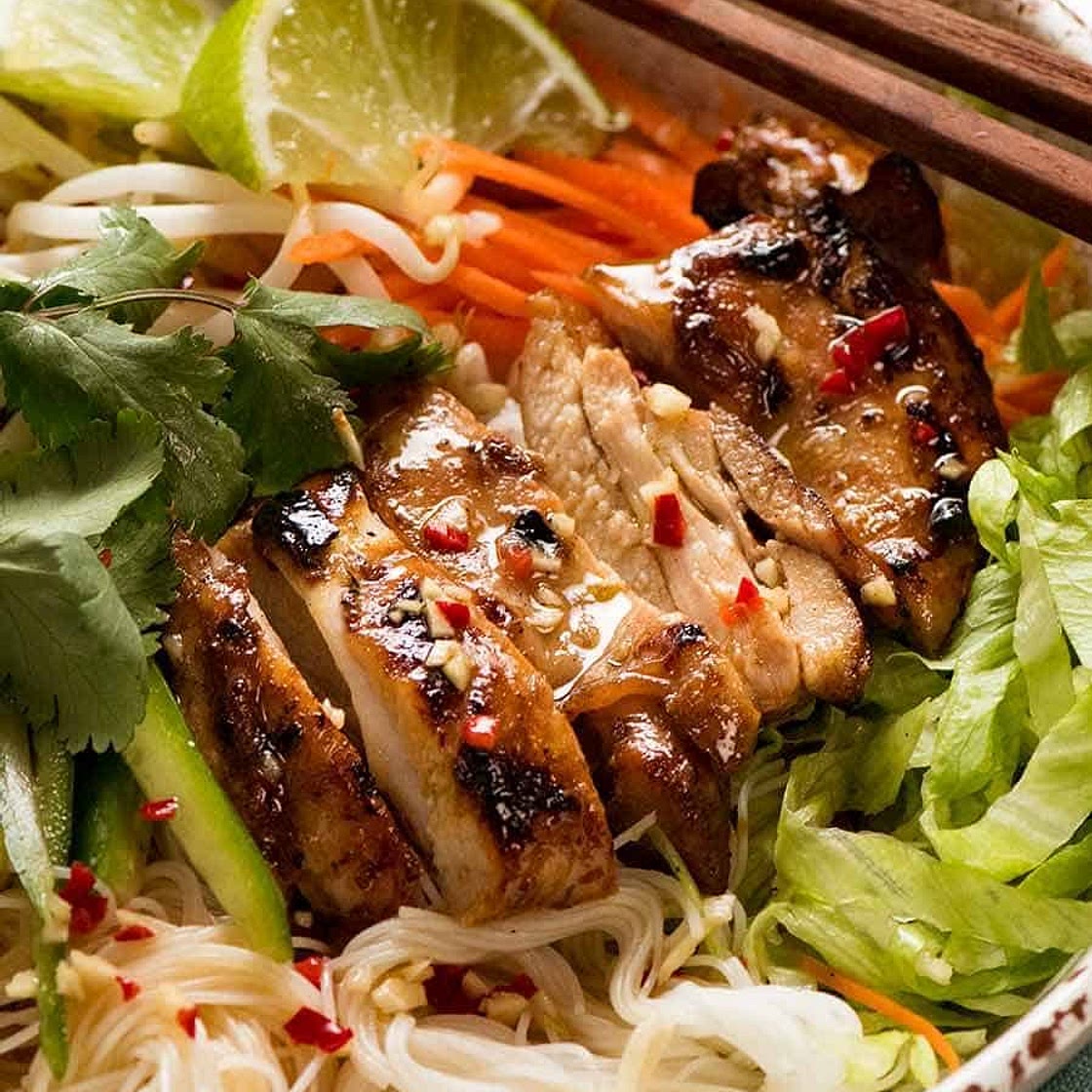 Vietnamese Noodles with Lemongrass Chicken