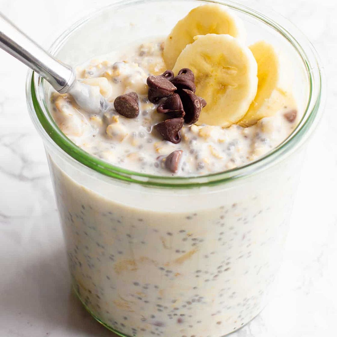 Chocolate Chip Banana Overnight Oats Recipe