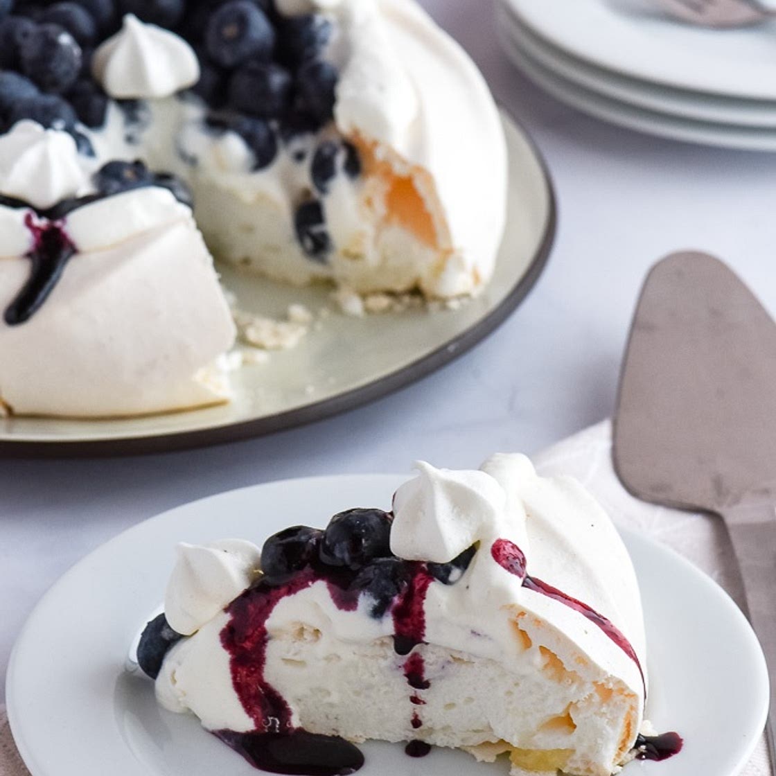 Blueberry Pavlova