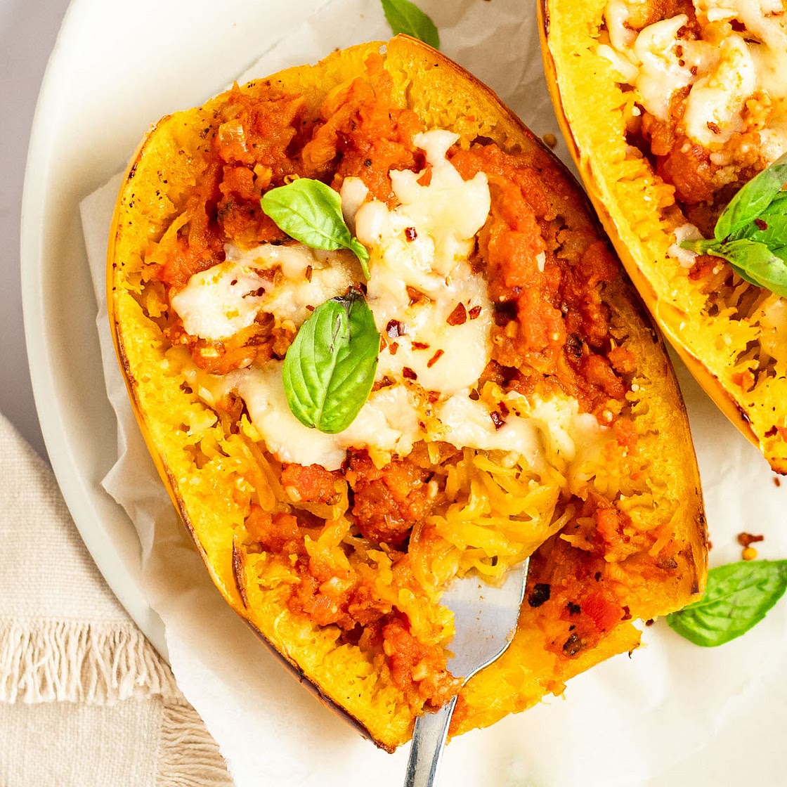 Simple Roasted Spaghetti Squash + Pumpkin Pasta Sauce
