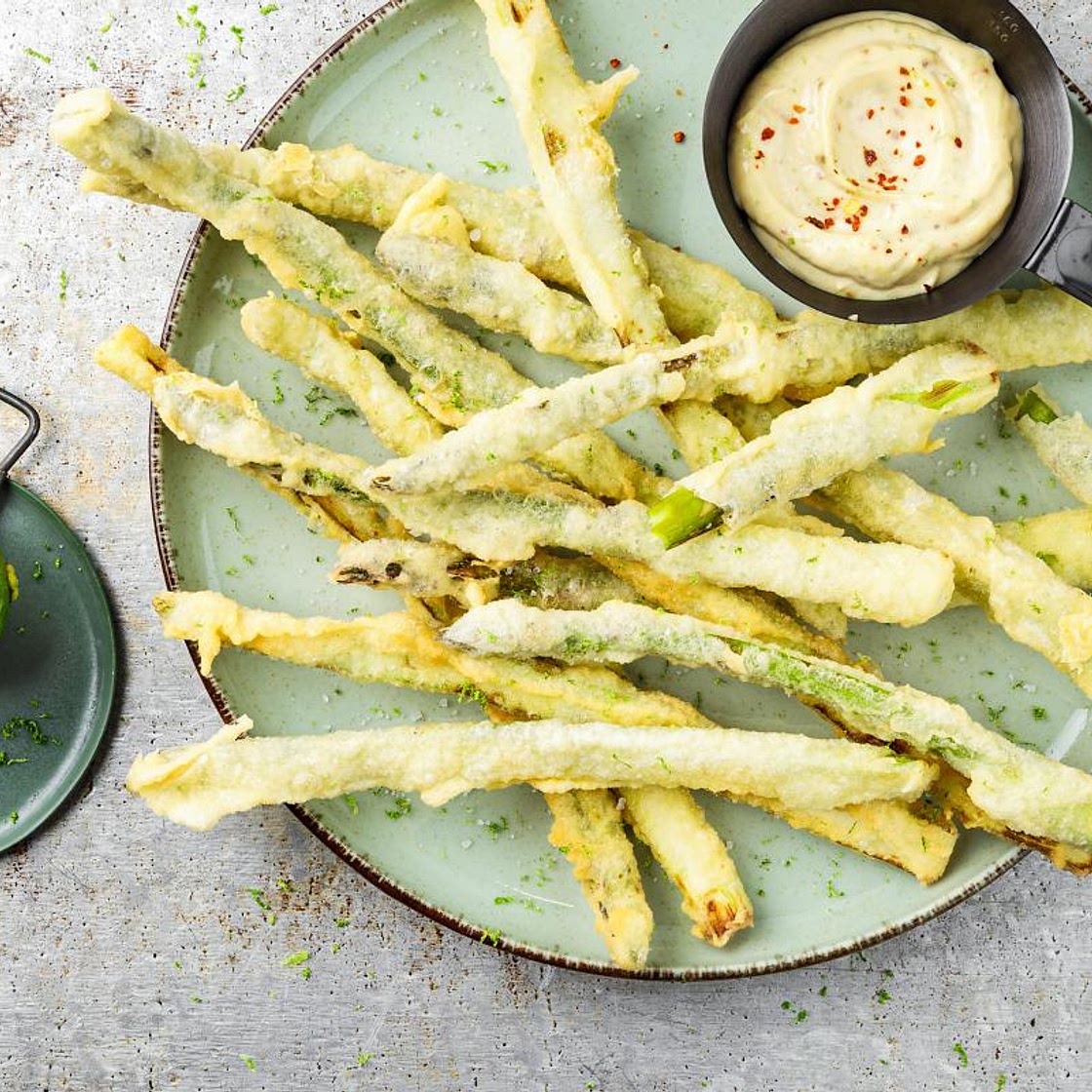 Asparagus tempura